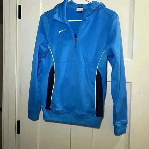 Nike Tops - Nike dri-fit fleece lined quarter zip pocketed hoodie size Small